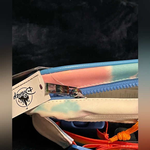 Walt Disney World Fanny Pack Tie Dye Rainbow Castle NWT - Picture 7 of 10